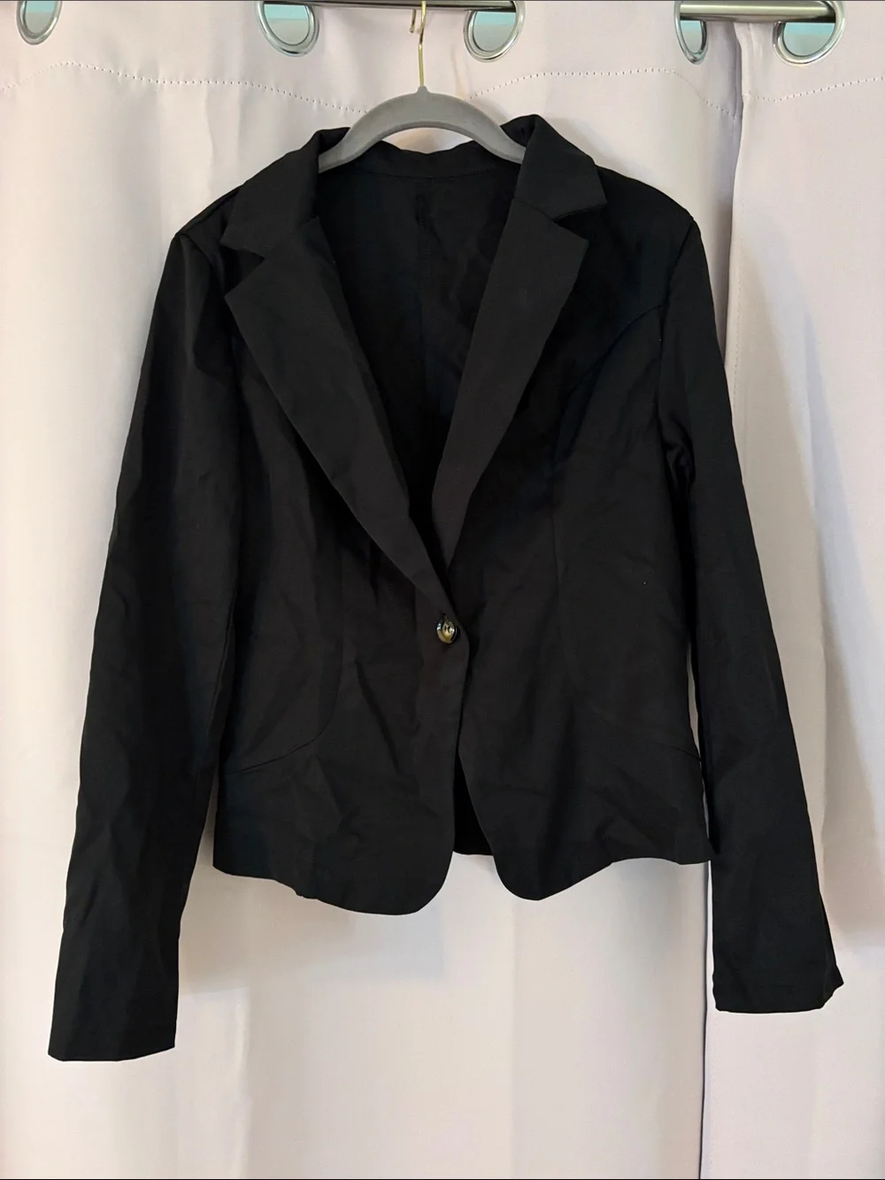 Women’s Single-Button Black Blazer Jacket
